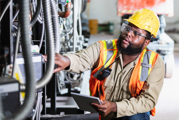 Best Affordable Electrician  in Berryville, AR